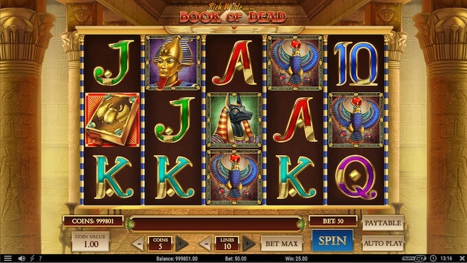 Главный экран слота Book of Dead на платформе Pokerdom с барабанами и египетскими символами